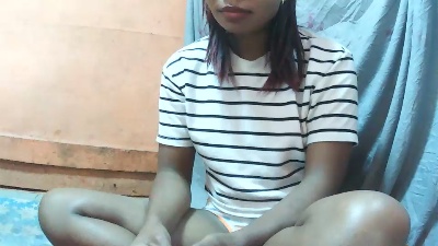 YummyEmma live cam on Cam4