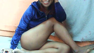 YummyEmma live cam on Cam4