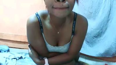 YummyEmma live cam on Cam4