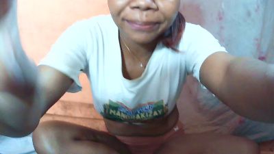 YummyEmma live cam on Cam4