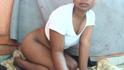 YummyEmma live cam on Cam4
