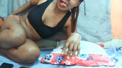 YummyEmma live cam on Cam4