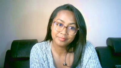 Yummy_sitraka live cam on Cam4