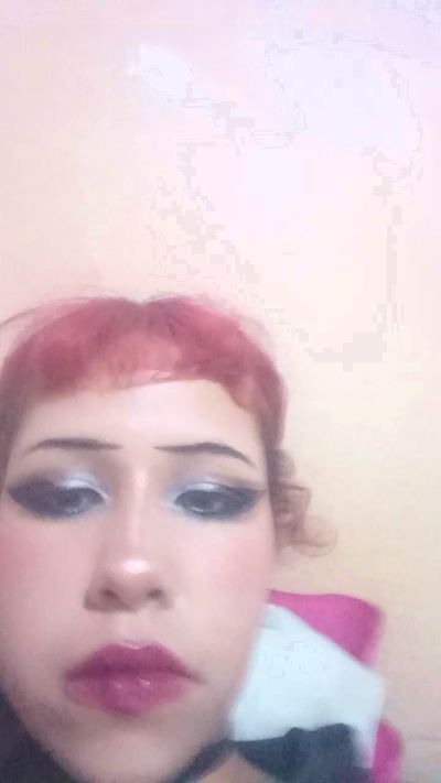 Yummye666 live cam on Cam4