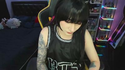 Yummypink live cam on Cam4