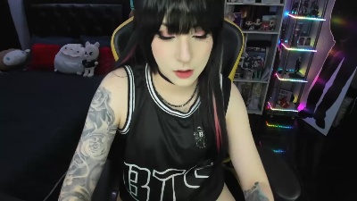 Yummypink live cam on Cam4
