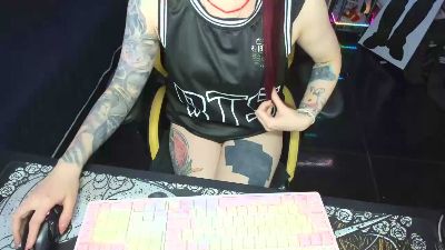 Yummypink live cam on Cam4