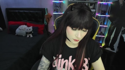 Yummypink live cam on Cam4