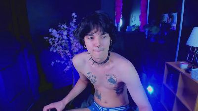 YungHeartbroker live cam on Cam4