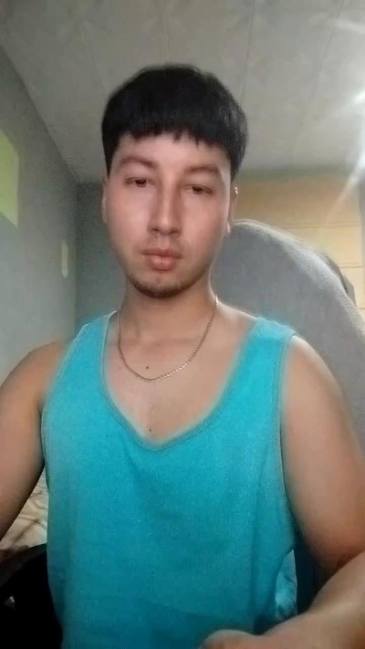 Yungboy live cam on Cam4