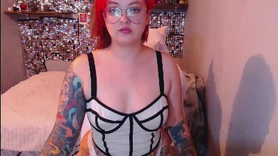 Yuno live cam on Cam4