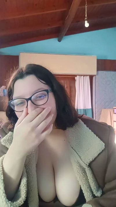 Yuxxxa live cam on Cam4