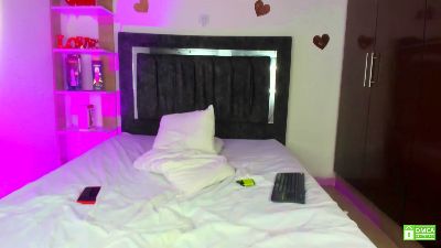 Yuztin_SlimBoy live cam on Cam4