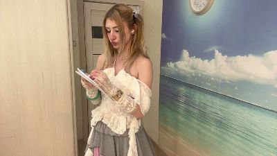 YvoneFly live cam on Cam4