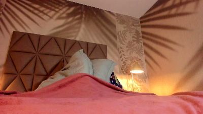 Yvonne_Collins live cam on Cam4
