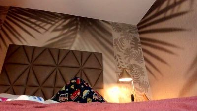 Yvonne_Collins live cam on Cam4