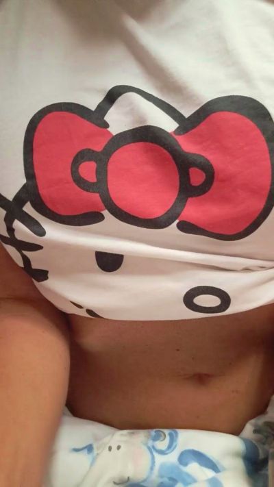 Ywett_Doll live cam on Cam4