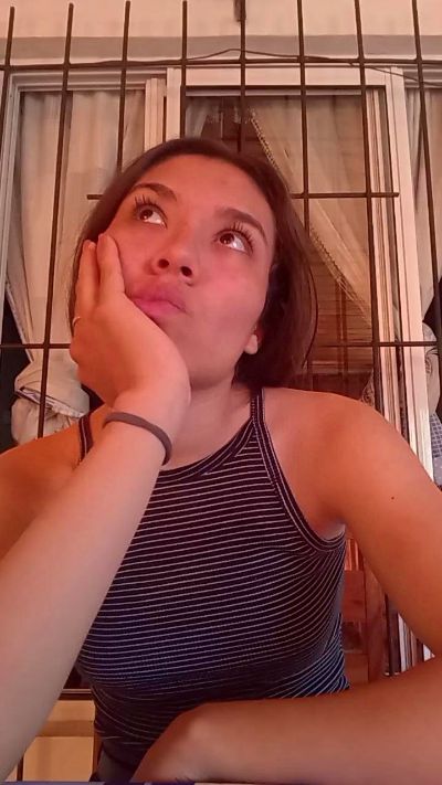 ZAIRA26 live cam on Cam4