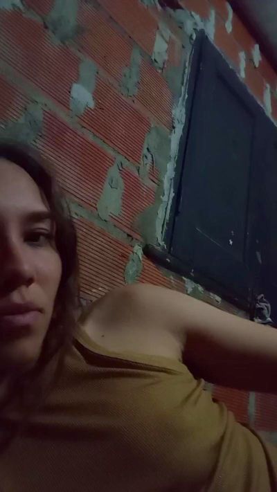 ZAIRA26 live cam on Cam4