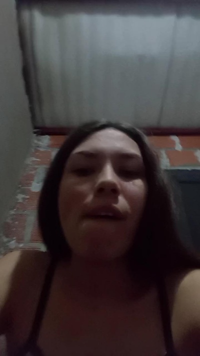 ZAIRA26 live cam on Cam4