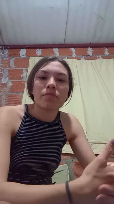 ZAIRA26 live cam on Cam4