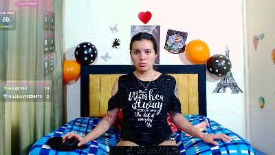 ZARAYXS live cam on Cam4