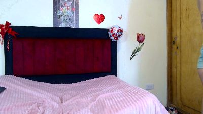 ZARAYXS live cam on Cam4