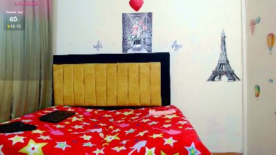 ZARAYXS live cam on Cam4
