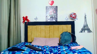 ZARAYXS live cam on Cam4