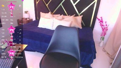 Zaara_Black live cam on Cam4