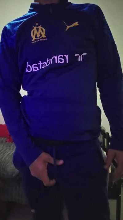 Zabu09 live cam on Cam4