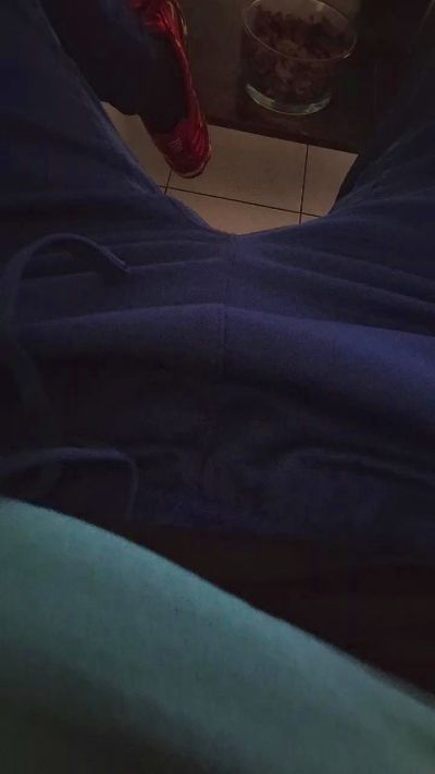 Zabu09 live cam on Cam4