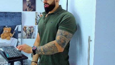 Zack_Froone live cam on Cam4