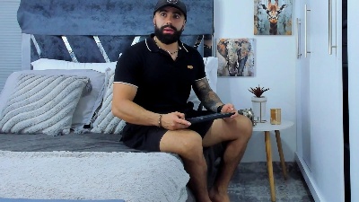 Zack_Froone live cam on Cam4