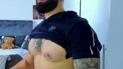 Zack_Froone live cam on Cam4