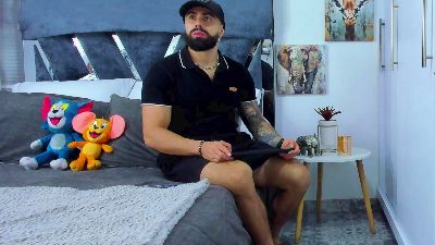 Zack_Froone live cam on Cam4