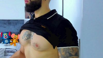 Zack_Froone live cam on Cam4