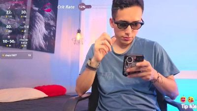 Zack_isback live cam on Cam4