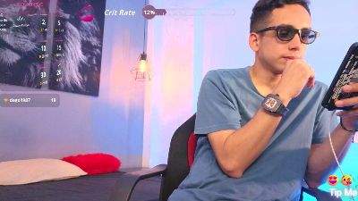 Zack_isback live cam on Cam4