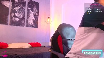Zack_isback live cam on Cam4