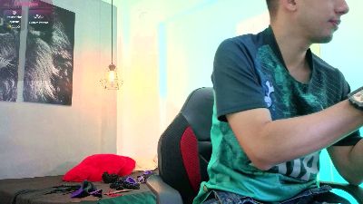 Zack_isback live cam on Cam4