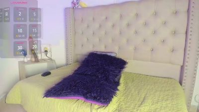 ZafiraLux live cam on Cam4