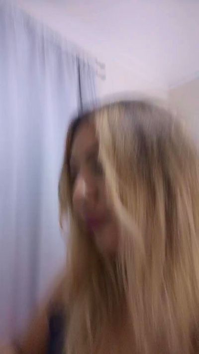 ZafiroAmatista live cam on Cam4