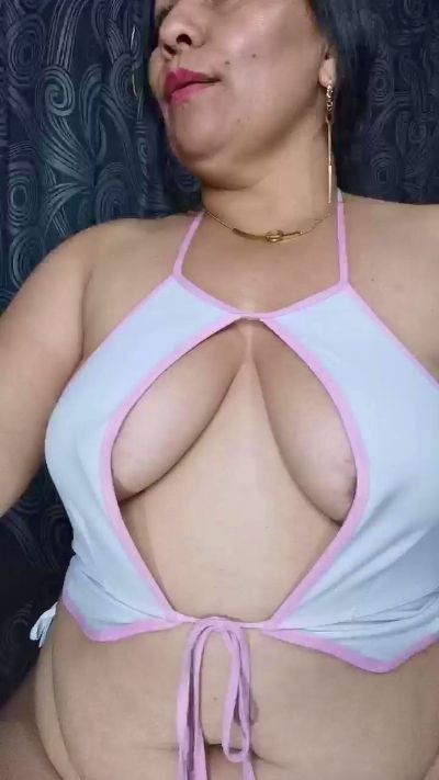 Zahira_Willingx live cam on Cam4