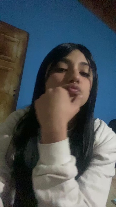 Zaichu32 live cam on Cam4