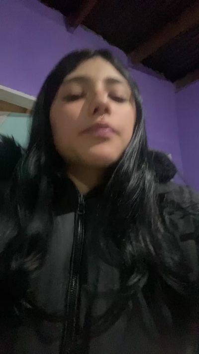 Zaichu32 live cam on Cam4