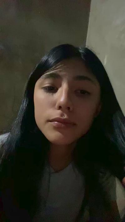 Zaichu32 live cam on Cam4