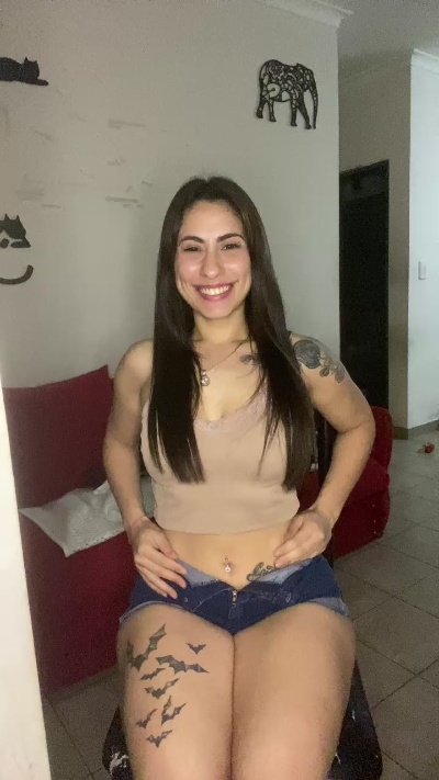 ZairaRey live cam on Cam4