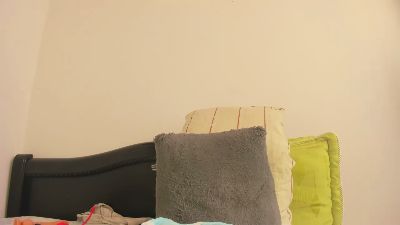 Zaira_doll live cam on Cam4