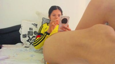 Zaira_doll live cam on Cam4